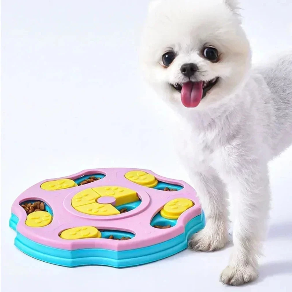 The Happy Snacker Puzzle Feeder