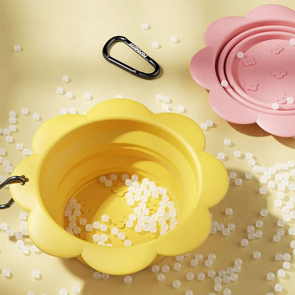 Portable Flower Pet Travel Feeder